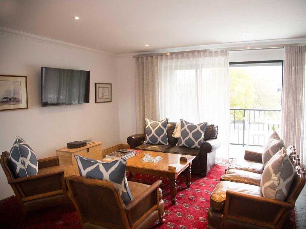 7 Ackermann Place Guest House Stellenbosch Extérieur photo